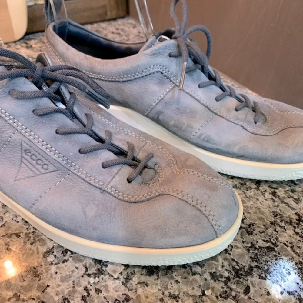 Ecco Soft 1 Retro Blue Leather Sneakers Size 8